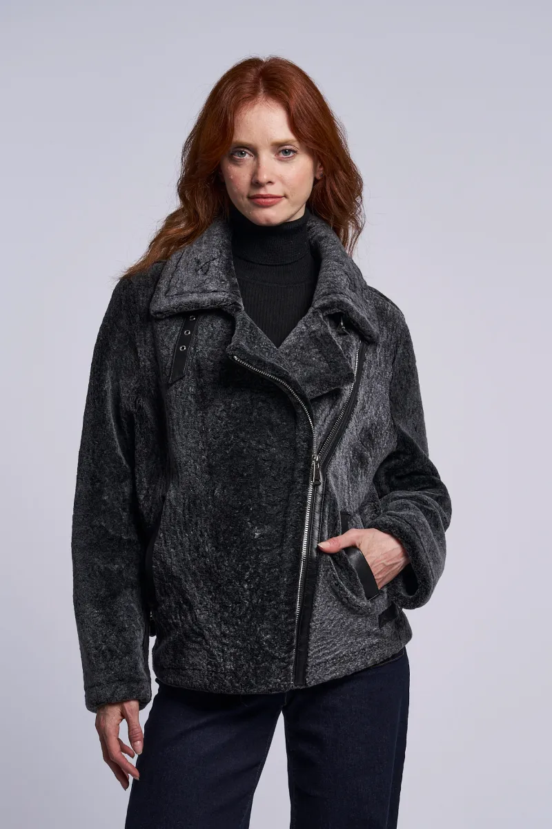 472 Genuine shearling jacket hOLIDAY SPECIAL $490