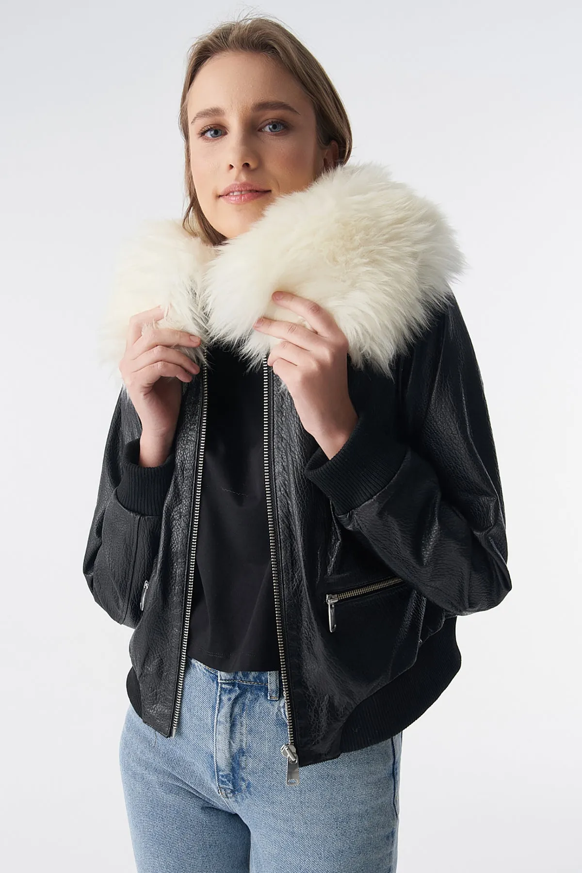 Detachable Natural Shearling Collar Bomber Jacket, Natural Grain Black