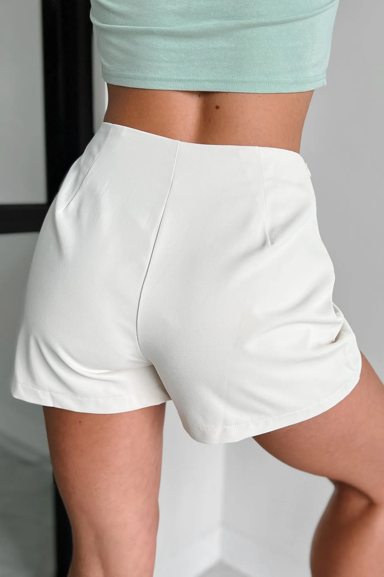 Get On Board Button Detailed Skort (Cream)