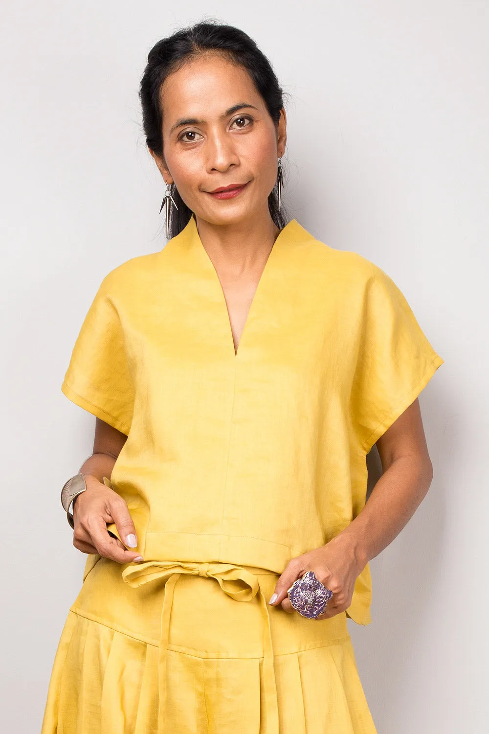 Handmade yellow linen women's t shirt tunic top. Yellow summer blouse top