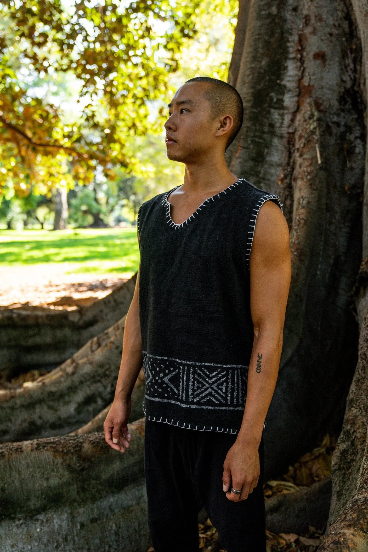 KAURI Black Mens Sleeveless Tank Top Handmade Muscle Gypsy Earthy Shirt, Tribal Jungle Natural Savage Festival Rave AJJAYA Nomadic Primitive