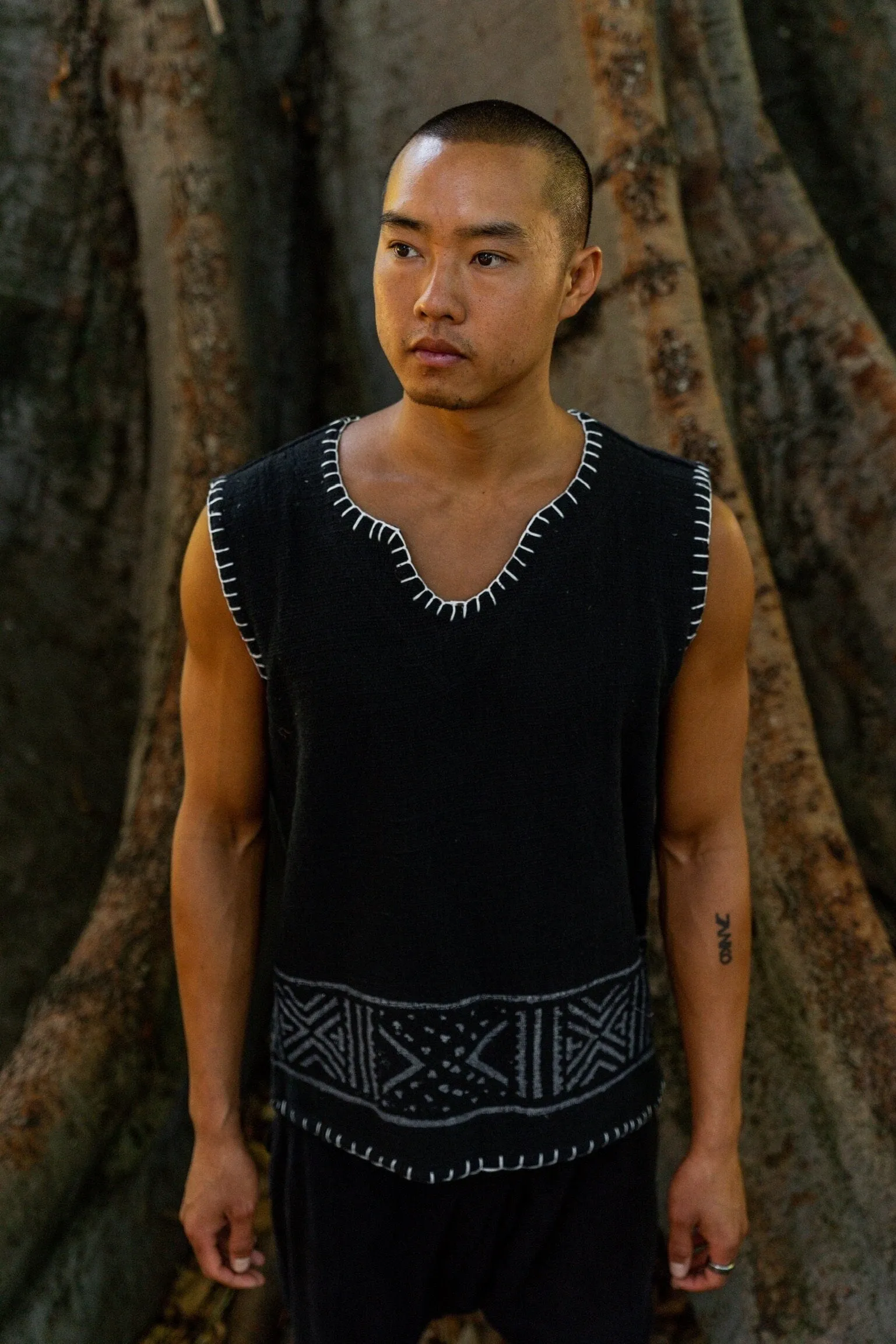 KAURI Black Mens Sleeveless Tank Top Handmade Muscle Gypsy Earthy Shirt, Tribal Jungle Natural Savage Festival Rave AJJAYA Nomadic Primitive