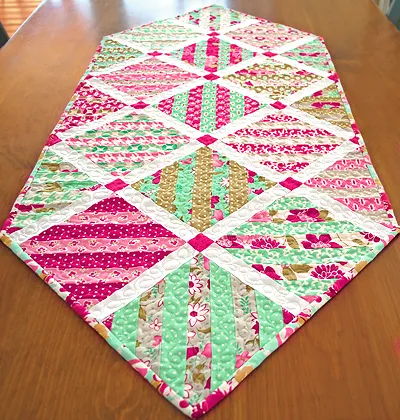 Slice of Cake Table Runner Pattern