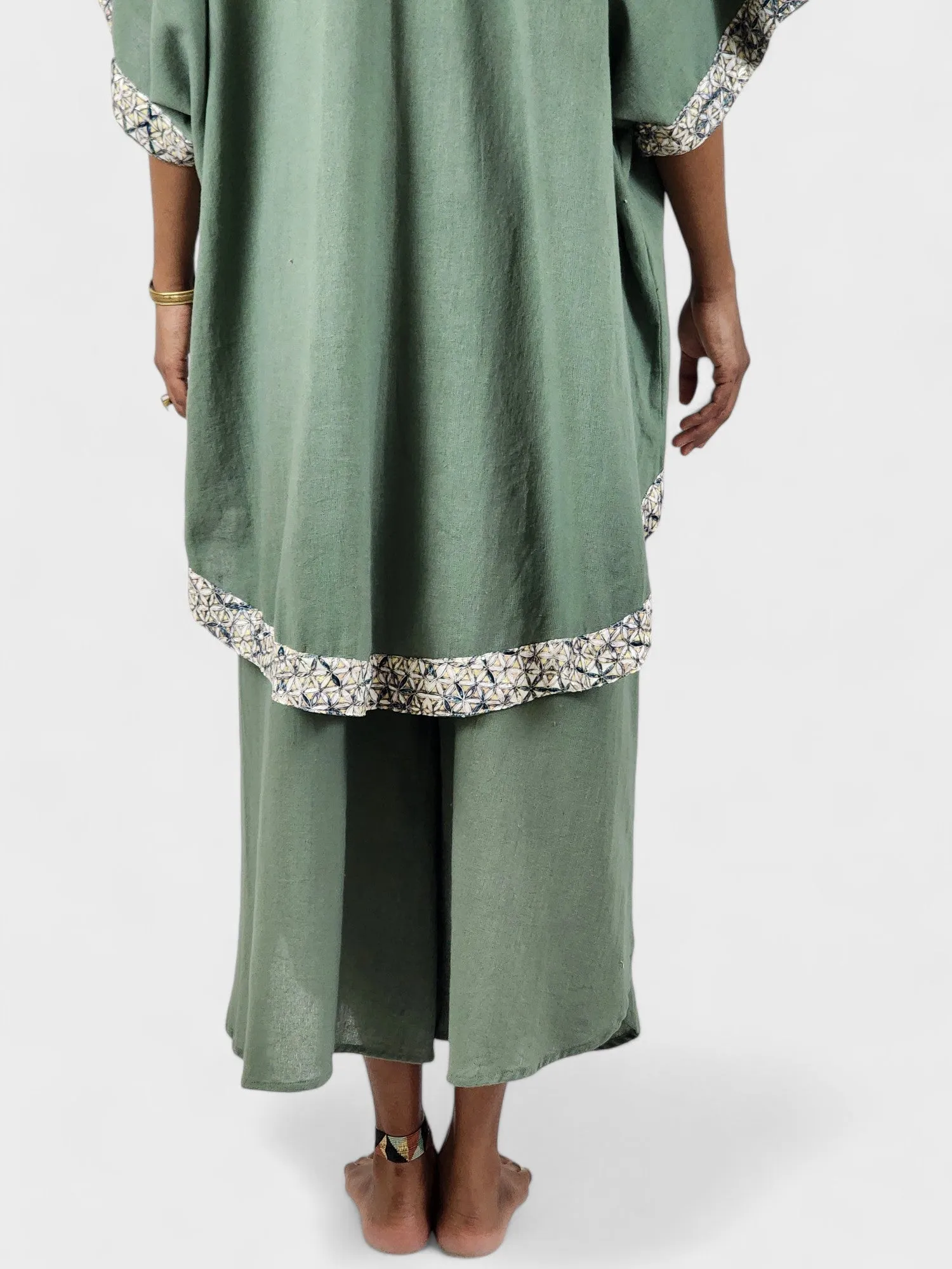 Unisex Flower of Life Organic Cotton Shrug (Sage)