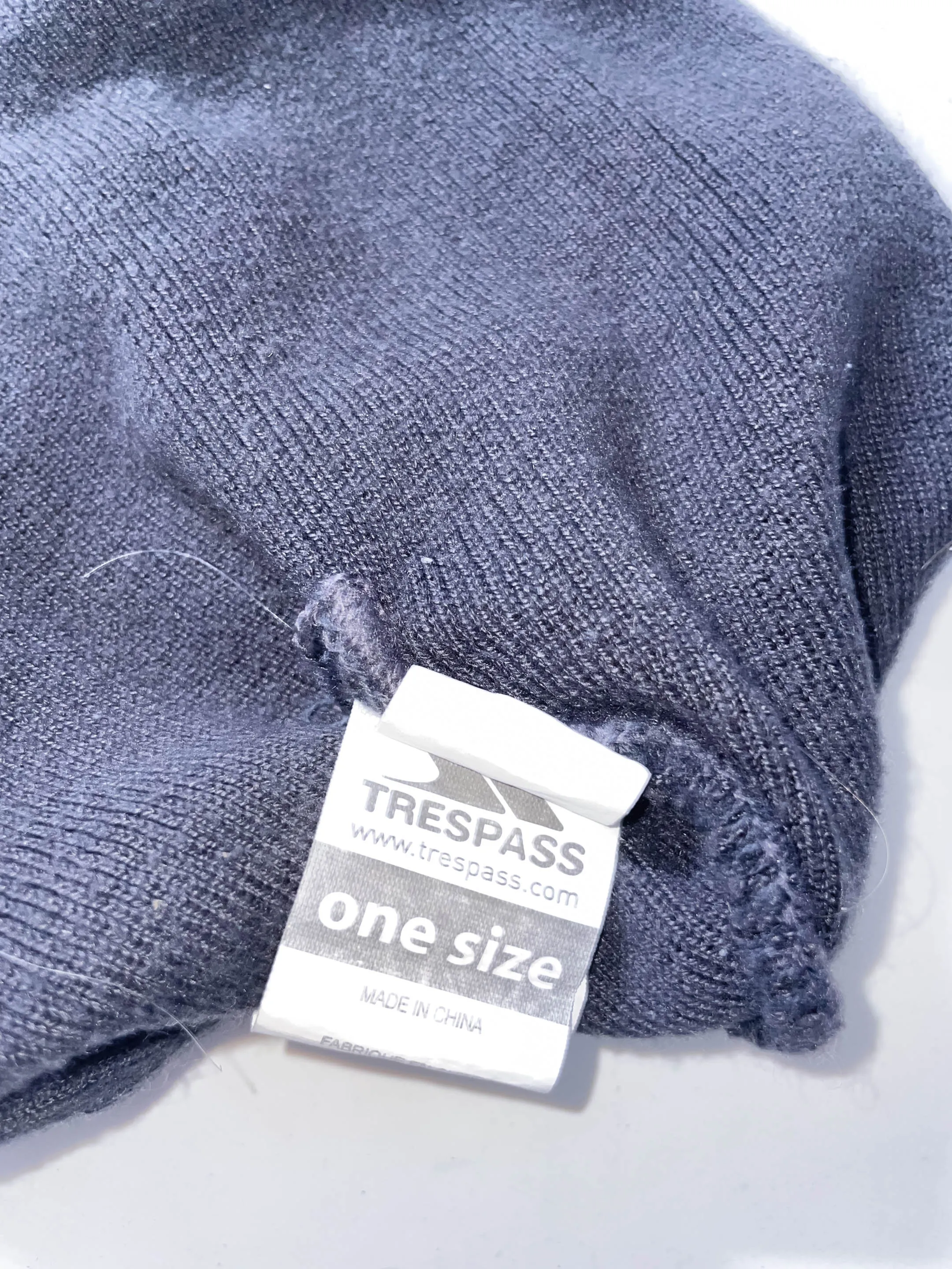 Vintage Trespass grey beanie hat