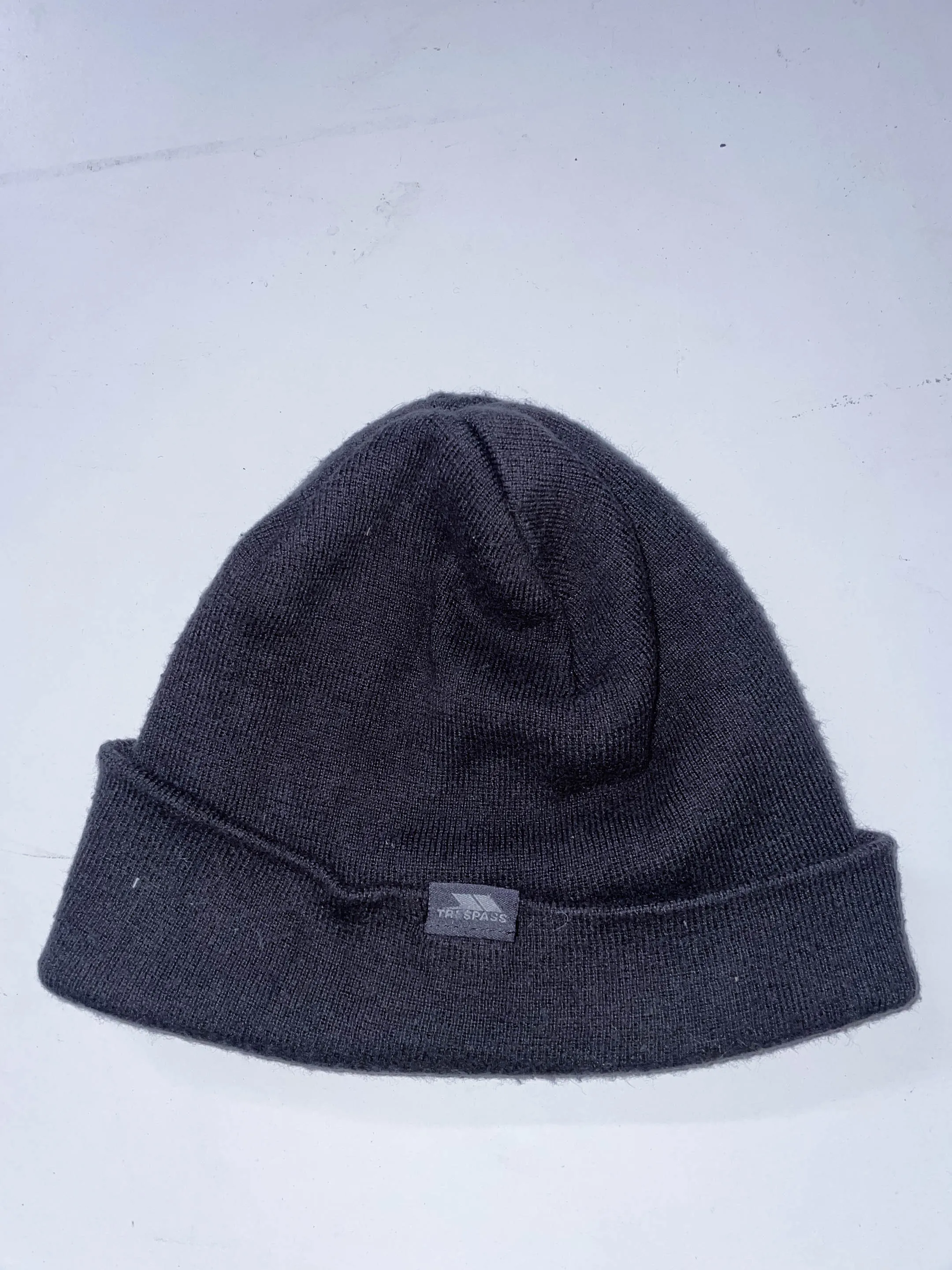 Vintage Trespass grey beanie hat